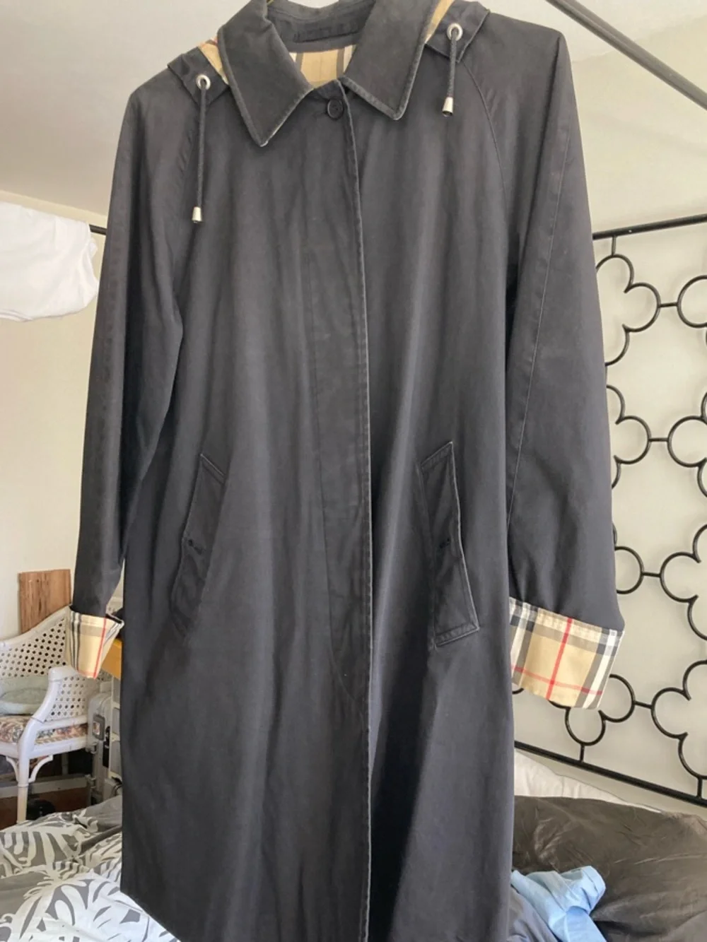 Dark Navy Burberry Trench Coat with Plaid Trim - Picture 4 of 8